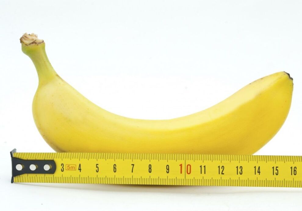 matja e madhësisë së penisit duke përdorur një banane si shembull